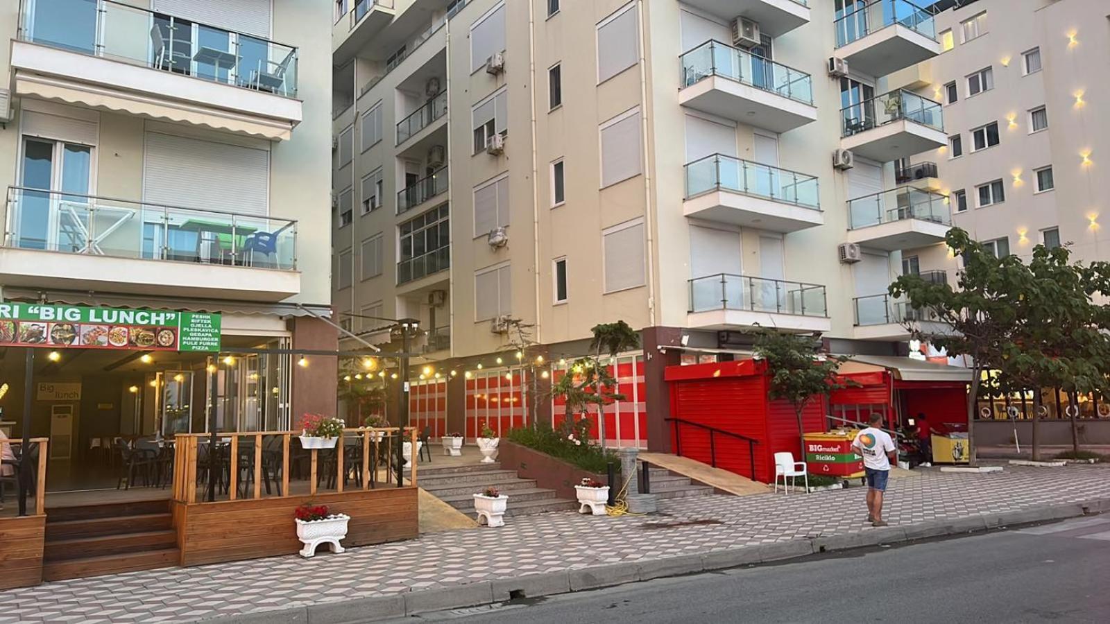 Shengjin Apartaments Экстерьер фото