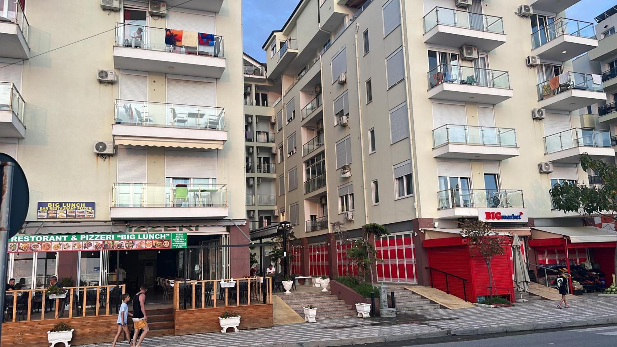 Shengjin Apartaments Экстерьер фото