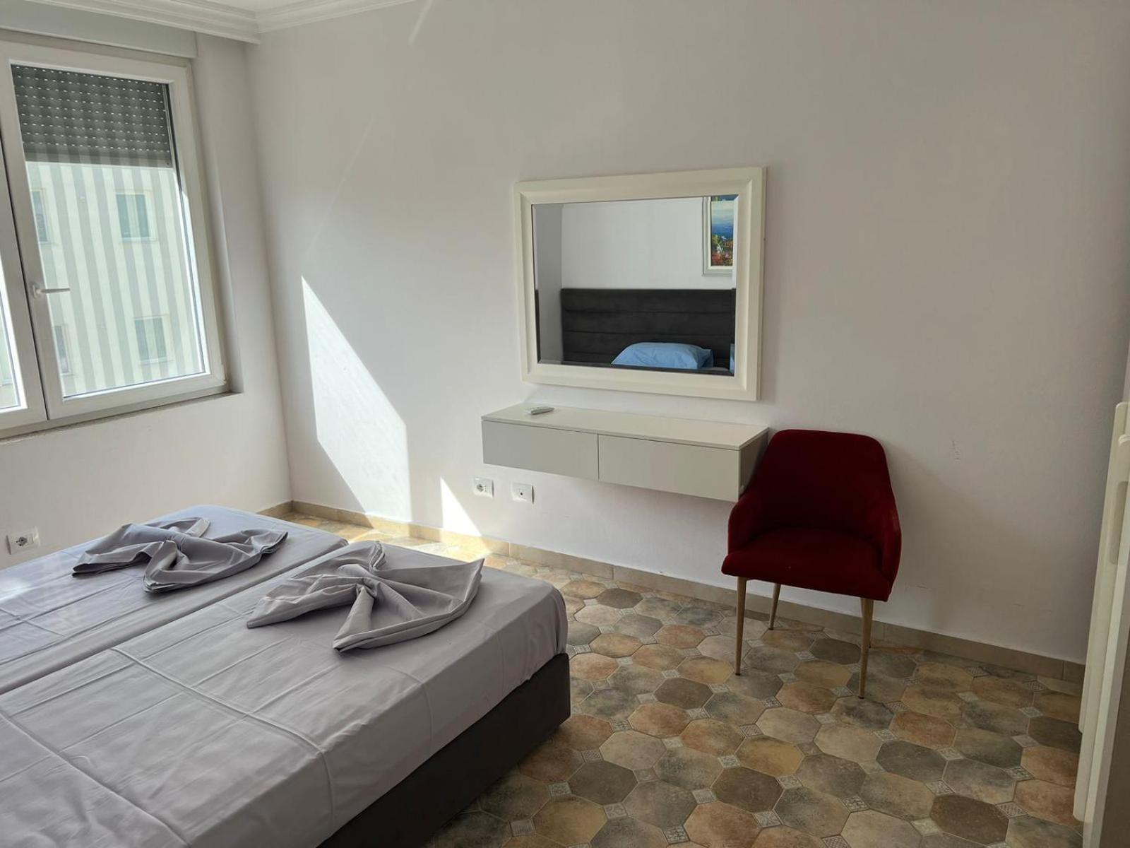 Shengjin Apartaments Экстерьер фото